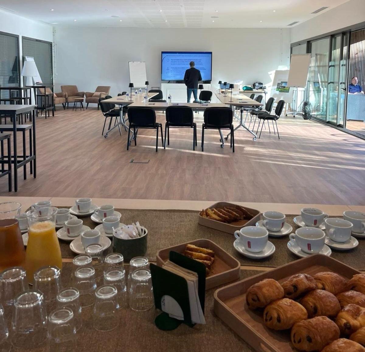 Hotel & Seminaire Le Patio Occitan - Toulouse Ouest - La Ramee Cugnaux المظهر الخارجي الصورة